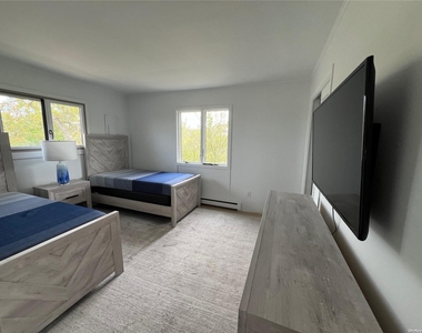 298 Dune Road - Photo Thumbnail 6