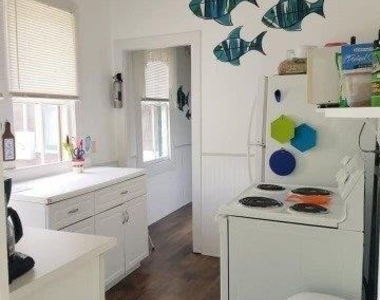 276 Cottage Walk - Photo Thumbnail 12