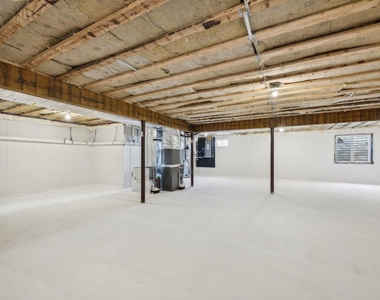 910 Glenn Road - Photo Thumbnail 32