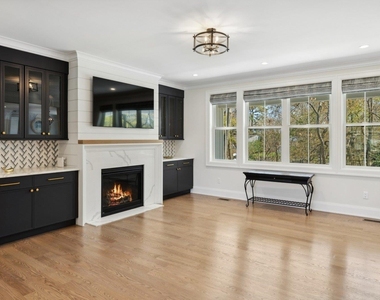 910 Glenn Road - Photo Thumbnail 1