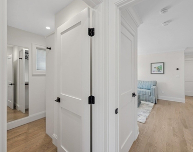 910 Glenn Road - Photo Thumbnail 19