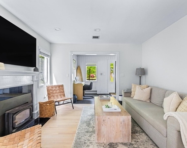6 West End Avenue - Photo Thumbnail 3