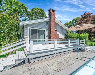 3 Crestview Drive - Photo Thumbnail 13
