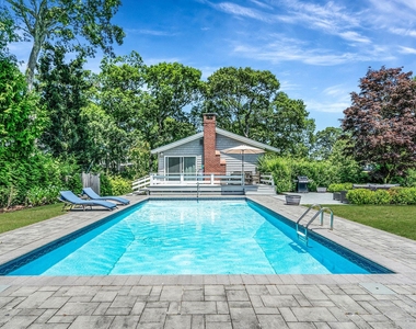 3 Crestview Drive - Photo Thumbnail 17