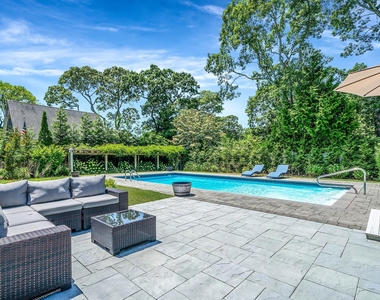 3 Crestview Drive - Photo Thumbnail 16