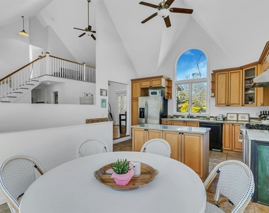 6 Nidzyn Avenue - Photo Thumbnail 8