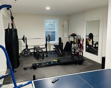 950 Tasker Lane - Photo Thumbnail 27