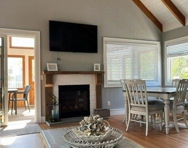 178 Wilmot Road - Photo Thumbnail 3
