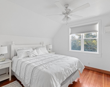 38 Homesite Avenue - Photo Thumbnail 16