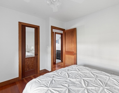 38 Homesite Avenue - Photo Thumbnail 12