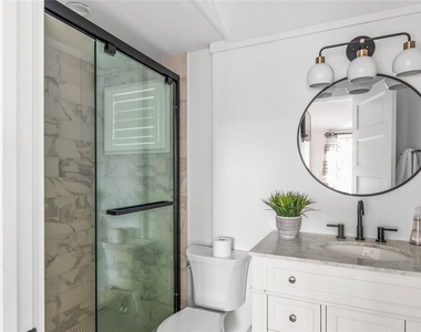 311 Wilmot Road - Photo Thumbnail 11
