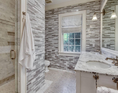 115 Toylsome Lane - Photo Thumbnail 6