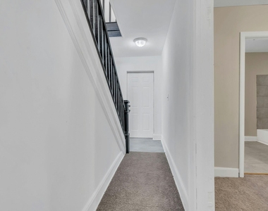 10 Bay Woods Drive - Photo Thumbnail 11