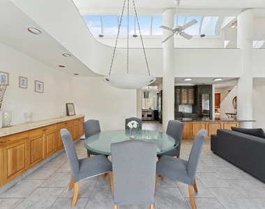 11 Watersedge Ct - Photo Thumbnail 10