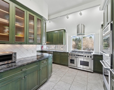 11 Watersedge Ct - Photo Thumbnail 13