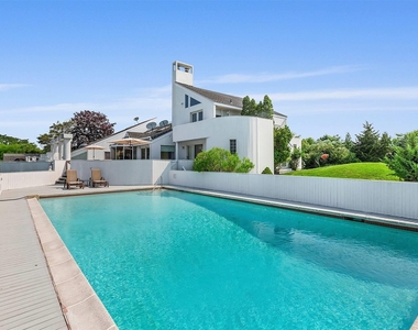 11 Watersedge Ct - Photo Thumbnail 1
