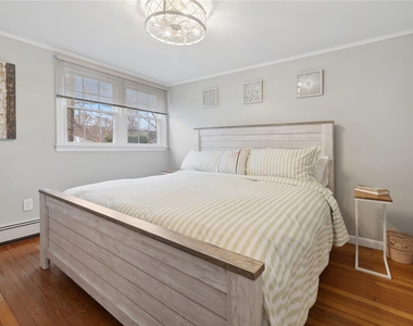 220 Fiddler Lane - Photo Thumbnail 13