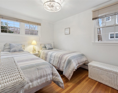 220 Fiddler Lane - Photo Thumbnail 12