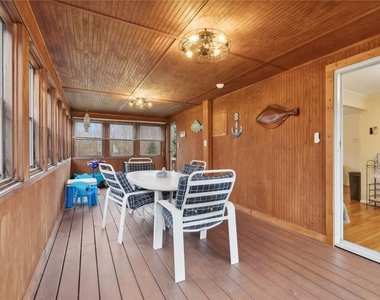 220 Fiddler Lane - Photo Thumbnail 7