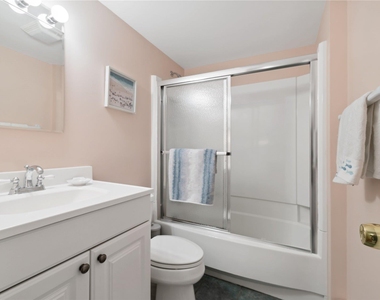 220 Fiddler Lane - Photo Thumbnail 11