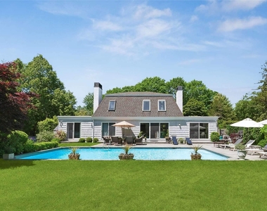 686 Hill Street - Photo Thumbnail 21
