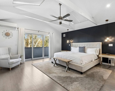 43 Robin Drive - Photo Thumbnail 11