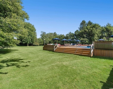 43 Robin Drive - Photo Thumbnail 17