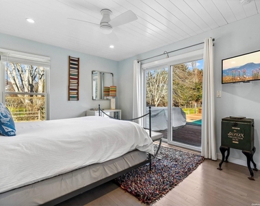 43 Robin Drive - Photo Thumbnail 8