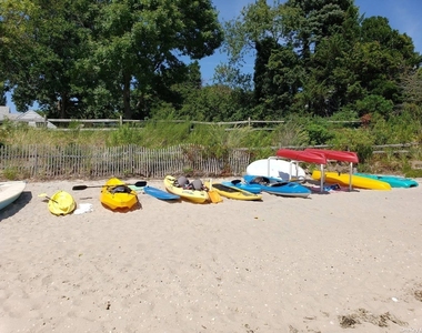 11 Beach Road - Photo Thumbnail 9