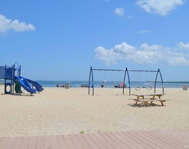 11 Beach Road - Photo Thumbnail 10
