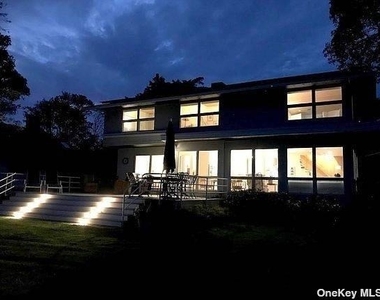 11 Beach Road - Photo Thumbnail 3