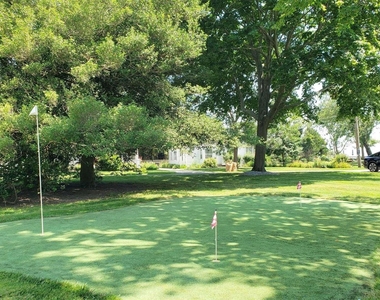 11 Beach Road - Photo Thumbnail 13