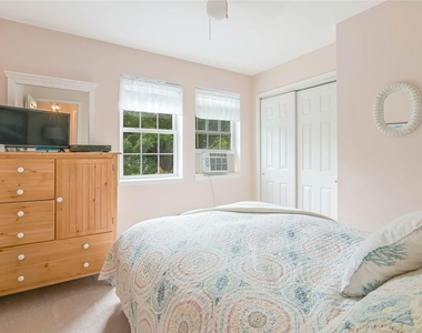 530 Stillwater Avenue - Photo Thumbnail 7