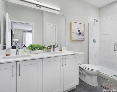 303 Arrowhead Lane - Photo Thumbnail 10