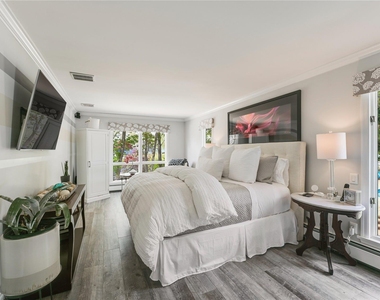 355 Windjammer Drive - Photo Thumbnail 11