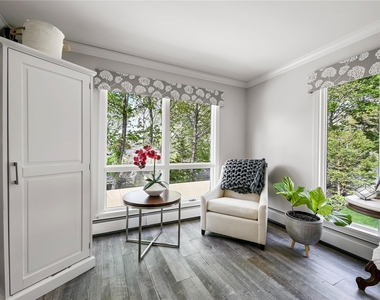 355 Windjammer Drive - Photo Thumbnail 12