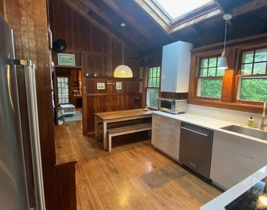 876 Evergreen Walk - Photo Thumbnail 3