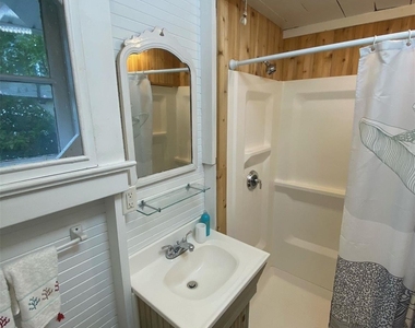 876 Evergreen Walk - Photo Thumbnail 11