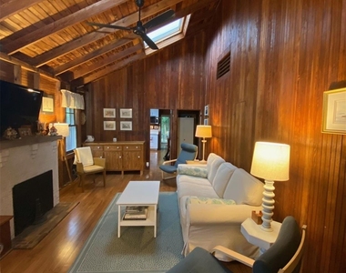 876 Evergreen Walk - Photo Thumbnail 2