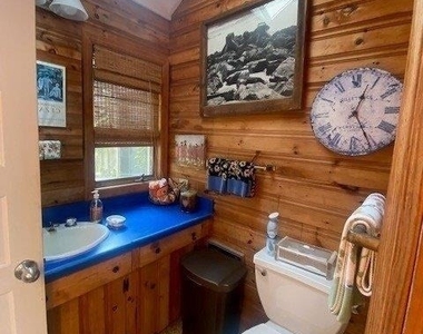 970 Surfview Walk - Photo Thumbnail 8