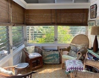 970 Surfview Walk - Photo Thumbnail 1