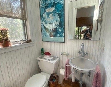 970 Surfview Walk - Photo Thumbnail 11