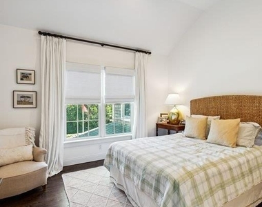3 Willow Lane - Photo Thumbnail 16
