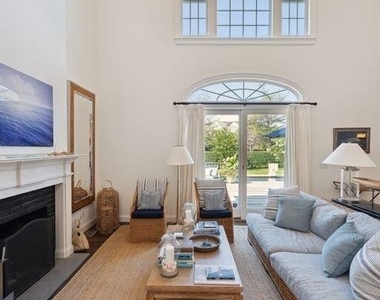 3 Willow Lane - Photo Thumbnail 7