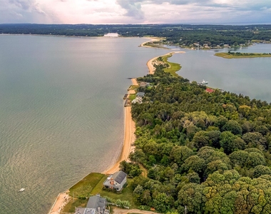 1355 Watersedge Way - Photo Thumbnail 19