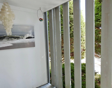 274 Dune Road - Photo Thumbnail 8