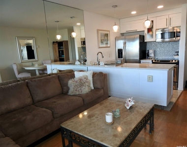 274 Dune Road - Photo Thumbnail 3