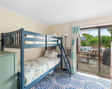 12 Seneca Street - Photo Thumbnail 8