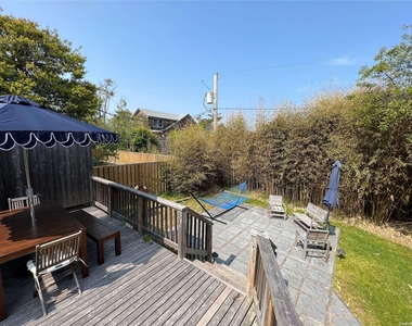 726 Ocean Breeze Walk - Photo Thumbnail 10