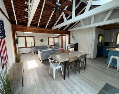 726 Ocean Breeze Walk - Photo Thumbnail 2